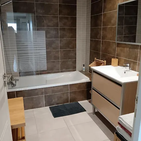 Lägenhet Escale A La Noria Terrasse 4 Personnes Et Garage Colombiers (Herault)